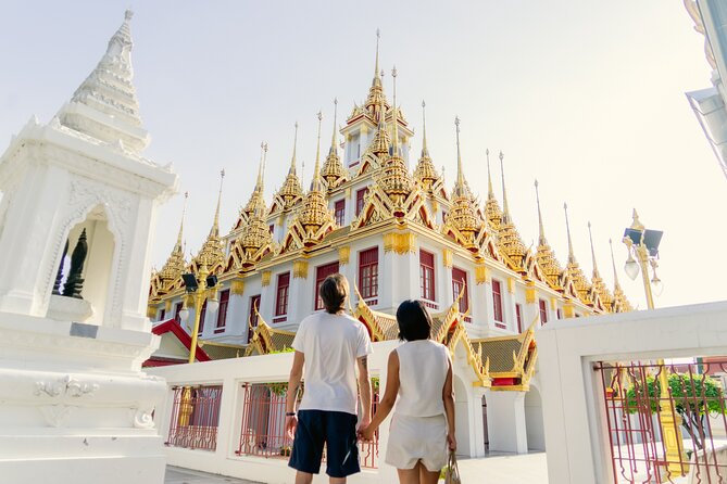 2 Hours TukTuk Adventure Bangkok Highlights - The Wat Arun photo moment across the Chao Phraya River