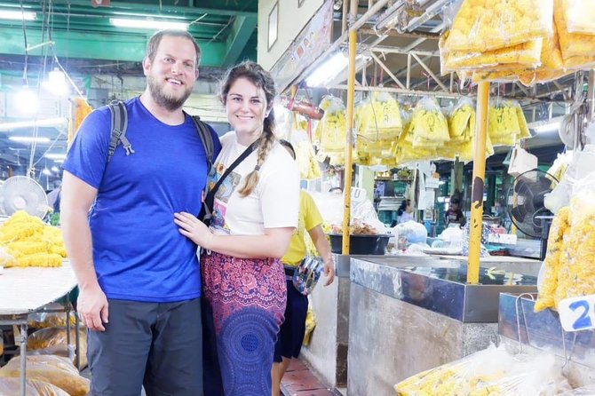 A night at the market - Thai dessert near Sao Ching Cha, sweet time in an old setting