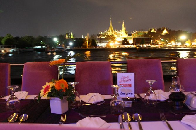 Amazing Chaophraya Dinner Cruise Experience - Pak Khlong Talat: a market you understand better from the river