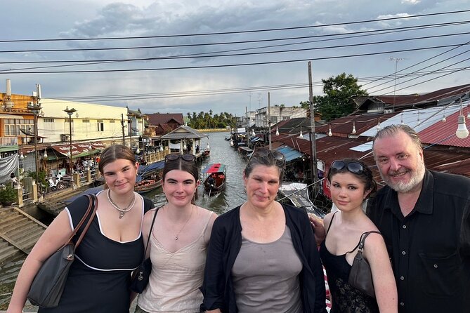 Amphawa and Railway Markets with Boat Ride Group Tour - Ban Kalong Station to Maeklong, the train-market moment