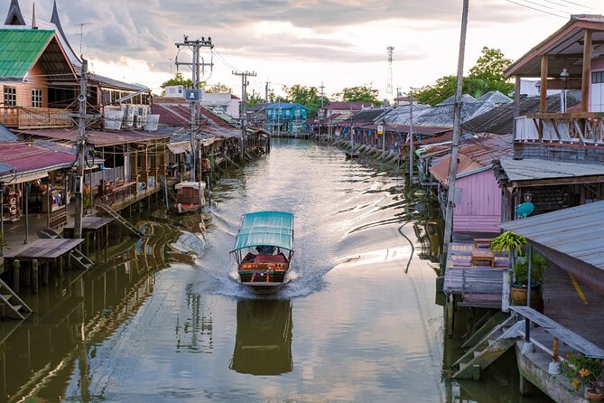 Amphawa Floating Market & Maeklong Railway Train Market Tour - How the 8-hour Maeklong and Amphawa day actually flows