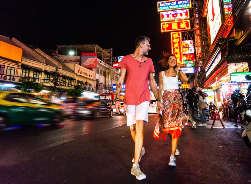 Authentic Street Food Tour in Chinatown I Bangkok - The 75 Minute Backstreet Food Run: How the Tour Feels