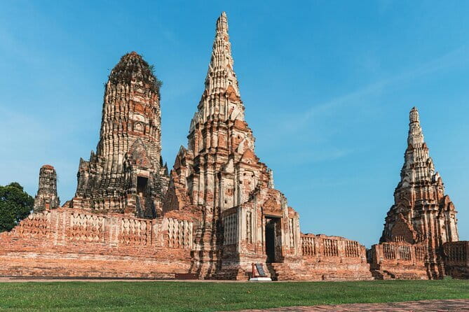 Ayutthaya Bicycle Tour with Scenic Boat Experience - Key highlights at a glance