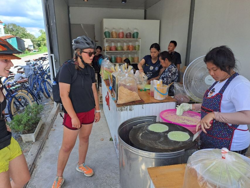 Ayutthaya City and Historical Park Bike Tour - Somdet Phra Srinakarinda Park to Chedi Phra Si Suriyothai