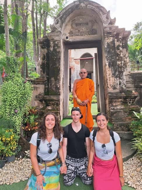 Ayutthaya: Colorful Slow Life Bicycle Tour with local guide. - First stop: Wat Lokayasutha and the reclining Buddha you can’t miss