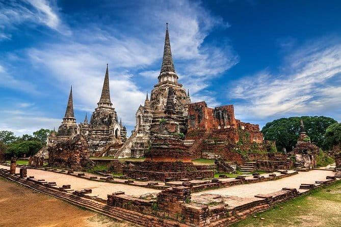 Ayutthaya Elephant Village ATV and Floating Market by Tuk Tuk - Sun Leisure ATV Palace: the 2-hour off-road section