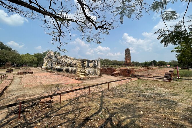 Ayutthaya Historical Old Capital day Tour from Bangkok - Getting Oriented at Ayutthaya Historical Park: Where the Ruins Tell Their Story