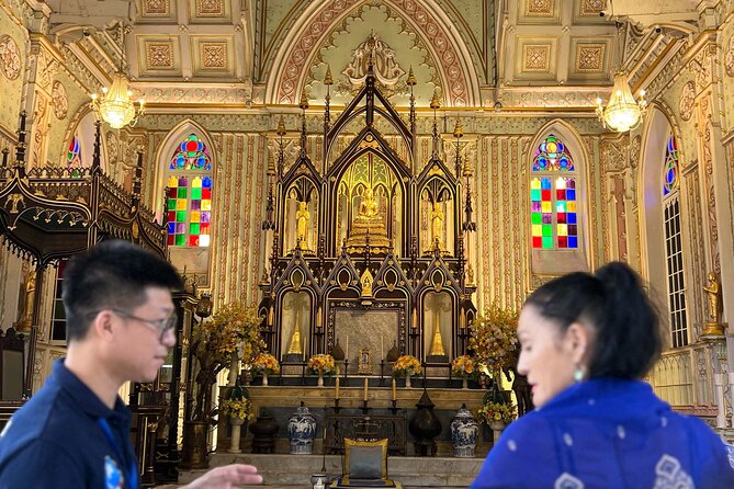Ayutthaya’s Hidden Gems: Small Group Tour with Car & Local Guide - Wat Niwet Thammaprawat and the river cable car crossing