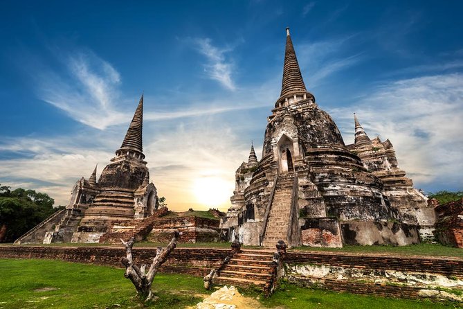 Ayutthaya Temples and Ayothaya Floating Market From Bangkok - Stop 3: Wat Phra Si Sanphet, the royal heart of Ayutthaya