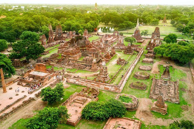 Ayutthaya Temples and River Cruise from Bangkok - Wihan Phra Mongkhon Bophit: The 12.45-Meter Bronze Buddha