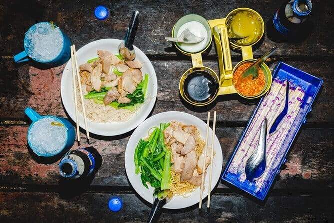 Backstreet Bangkok Exploring the Cradle of Thai Cooking - Sampeng Market Chinatown Lanes: Alleyway Time for Tasting