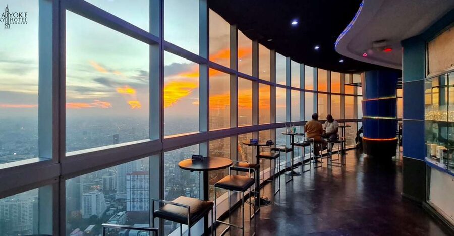 Baiyoke 82nd Floor Crystal Grill Buffet & Observation Deck - Crystal Grill Buffet: what the meal is really like