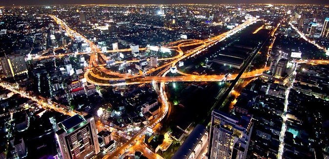 Baiyoke Sky Dinner Experience with Observation Deck Access - What Your Meal Time Feels Like Up Here