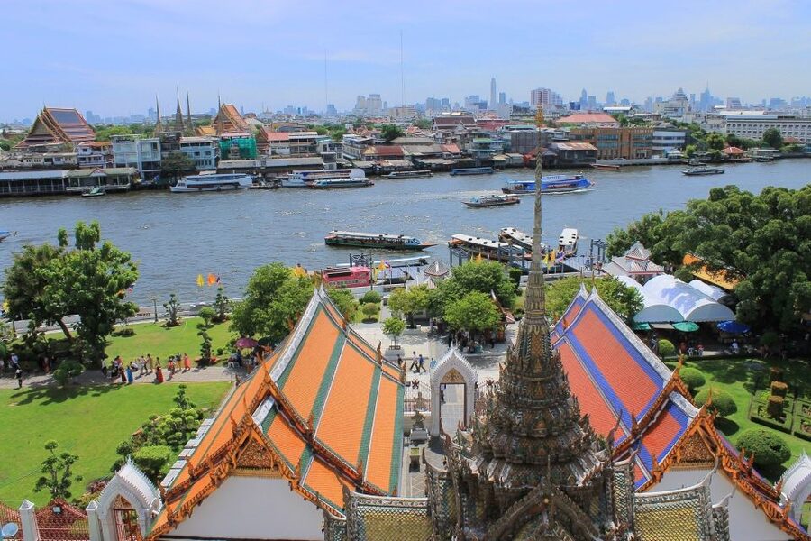 Bangkok: 2-Hour Canal Tour by Teak Boat - The Chao Phraya River leg, plus Wat Arun from the water