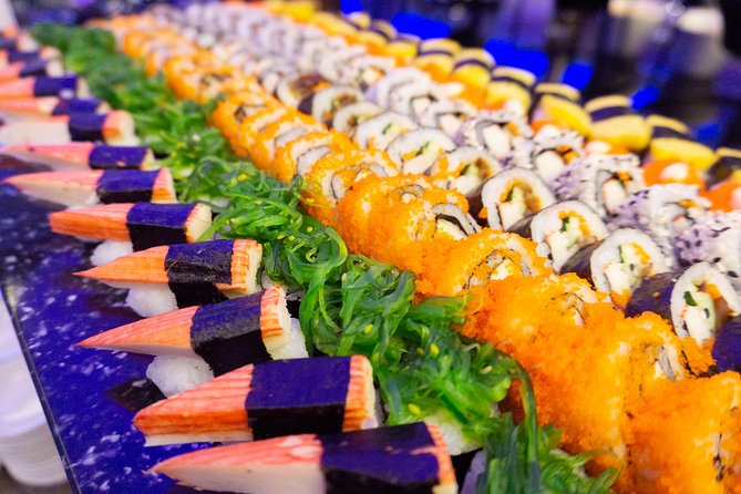 Bangkok: 2-Hour Dinner Cruise on the Chao Phraya Princess - Live Band Music and the Volume Level