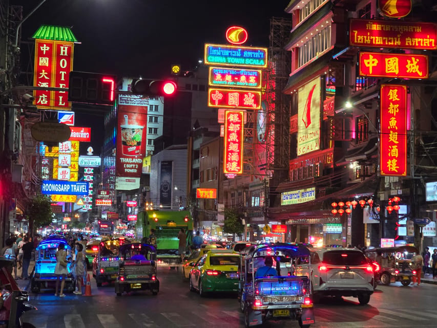 Bangkok: A 4 Hours Tuk Tuk Sightseeing Tour Iconic Landmarks - Chinatown night market finale: meal and dessert included