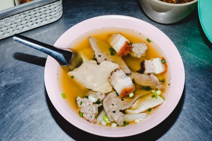 Bangkok: Backstreets Food Tour with 15+ Tastings - Two Michelin-listed street food stops: what you are really paying for