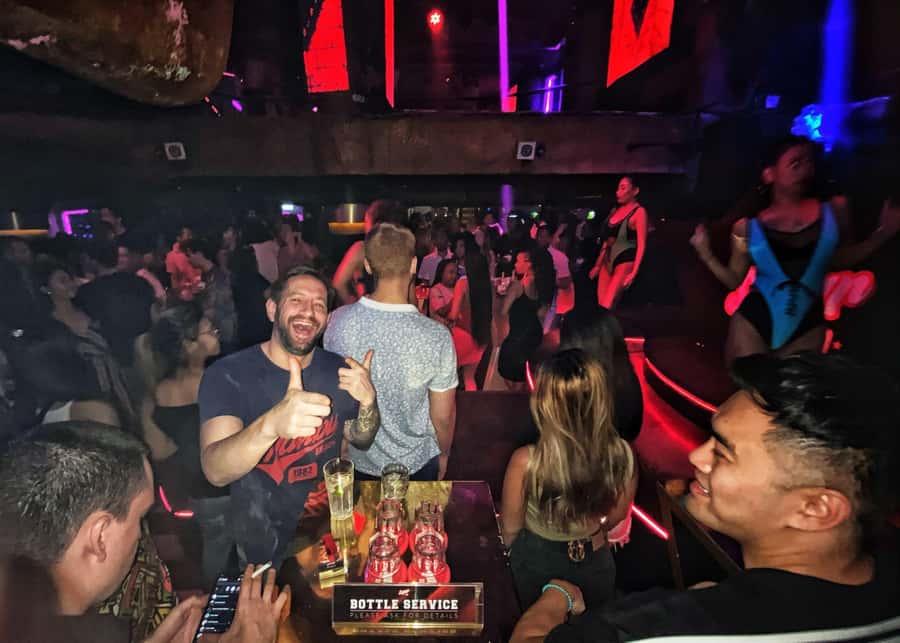 Bangkok: Bar and Club Crawl - How the 1-Hour Stops Feel in Real Life