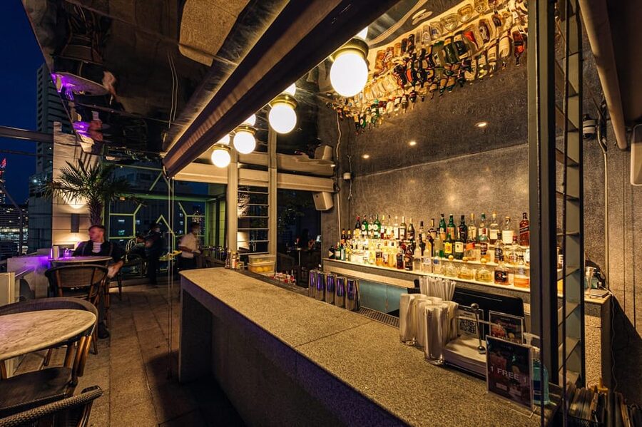 Bangkok: Barracuda Rooftop Bar Akara Hotel - Weather and rooftop logistics: when the sky changes plans