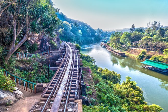 Bangkok: Bridge on the River Kwai and Thailand-Burma Railway Tour - Kanchanaburi lunch: a break with a view