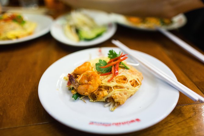 Bangkok by Night: Temples, Markets and Food Tuk-Tuk Tour - Getting started at BTS Krung Thonburi, then zipping around Bangkok by tuk-tuk