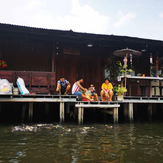 Bangkok: Canal Boat Tour, Big Buddha & Artist's House - The first boat ride: hopping on, heat management, and group size
