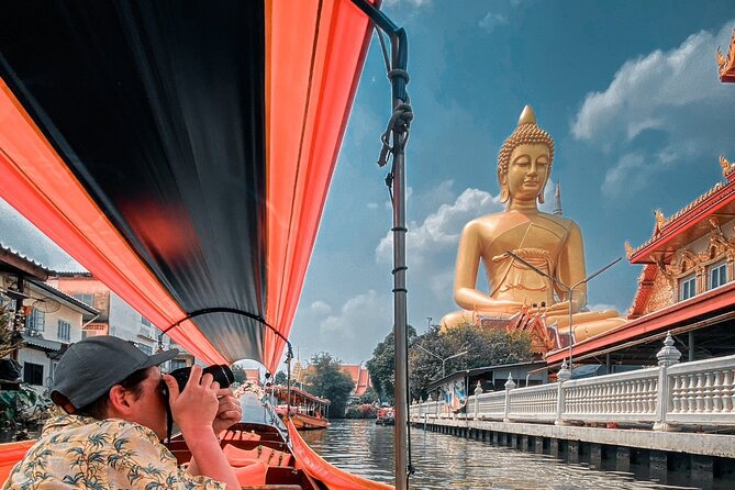 Bangkok Canal Tour: 2-Hour Longtail Boat Ride - Wat Paknam Phasi Charoen: a big Buddha photo pause