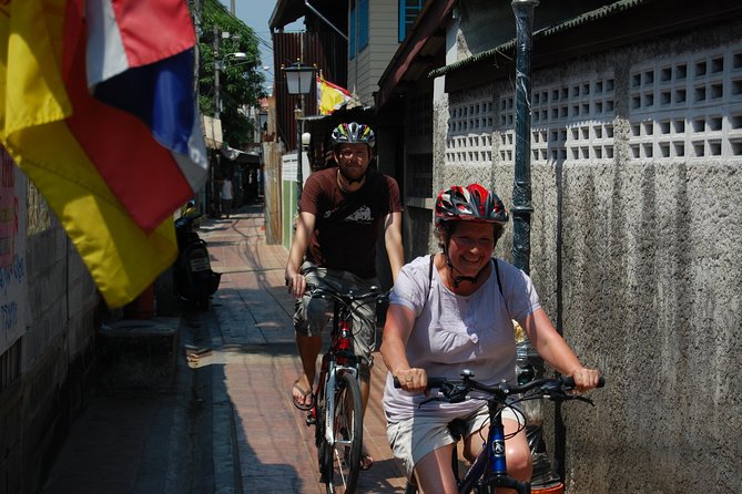 Bangkok Canal Tour by Boat and Bike - Wat Kalayanamit (Wat Kalyanamit) and the Chinese-Thai Chinatown connection