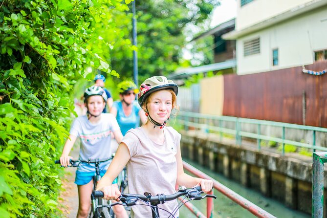 Bangkok Canal Tour by Boat and Bike - Thai lunch by the water, plus snacks and drinks you do not have to hunt for