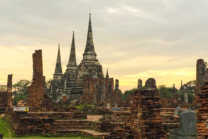 Bangkok Canal Tour by long tail boat, Wat Arun and Wat Pho - Dress Code and Prep: Avoid the Temple Entrance Headaches