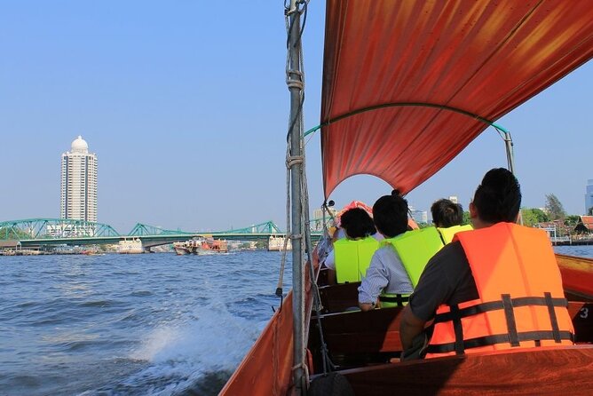 Bangkok Canal Tour by Teak Boat - Meeting at River City Bangkok and starting on the Chao Phraya River