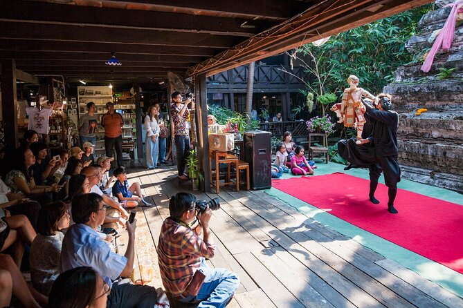 Bangkok Canal Tour: Chaophraya River and Wat Arun - Why a longtail boat cruise is the smart Bangkok alternative