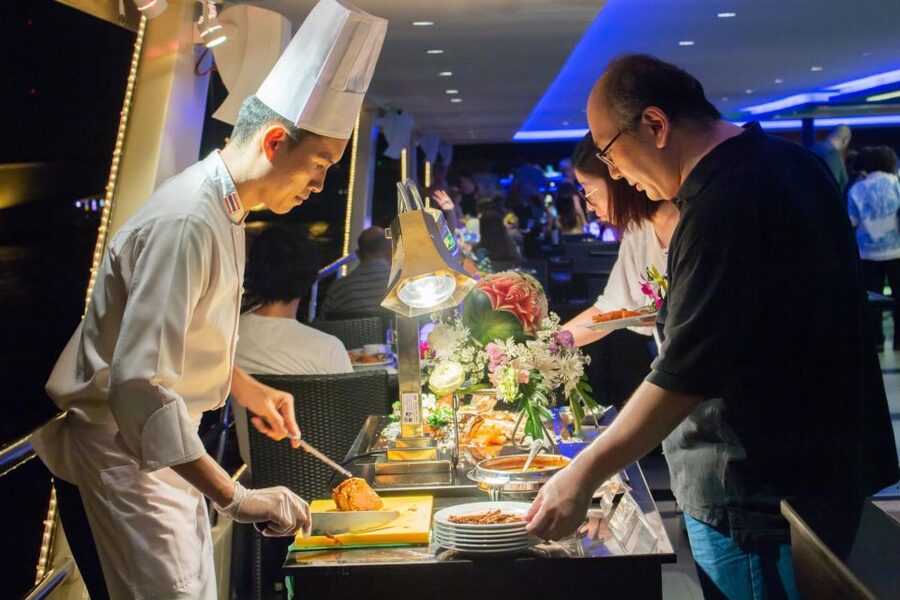 Bangkok: Chao Phraya Princess Dinner Cruise Ticket - The night’s rhythm: welcome drink, buffet dinner, and live music