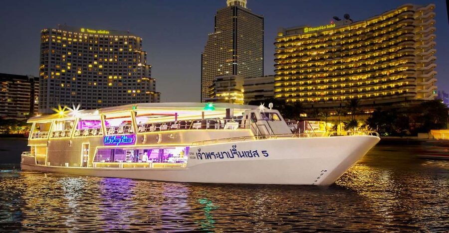 Bangkok: Chao Phraya Princess Dinner Cruise Ticket - Thai dancers, singers, and the onboard entertainment vibe