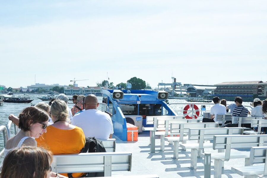 Bangkok: Chao Phraya River Hop-on Hop-off Boat - Getting On and Off Without Losing Your Mind