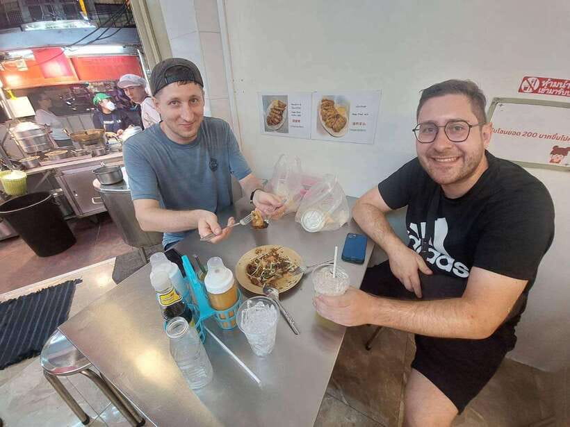 Bangkok: Chinatown Food Tour with Michelin Food Stalls - Chinatown history as you eat: how the stories make the food make sense