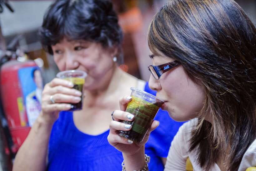 Bangkok: Chinatown Night Food Tour - When to go and what to wear