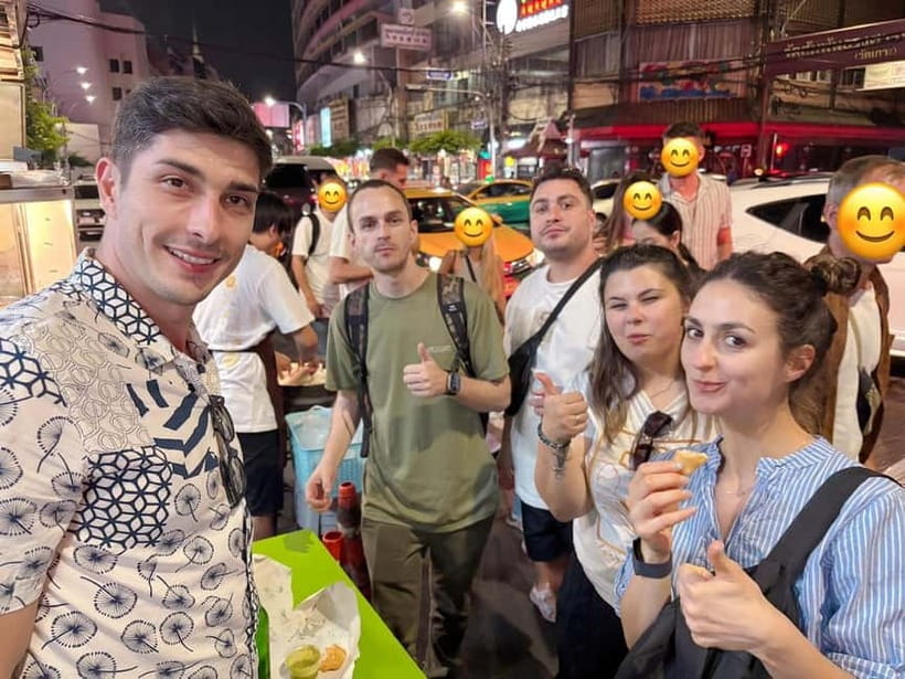 Bangkok: Chinatown Street Food - Private Tour - Yaowarat Night Market: 2 hours of food-first wandering