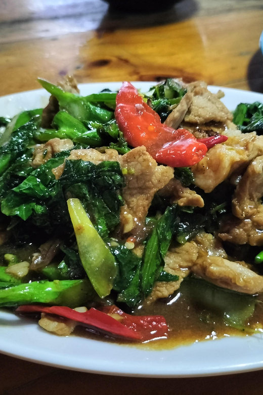 Bangkok: Cook authentic Thai food with Smart Cook - Your menu choices shape what you cook for 210 minutes