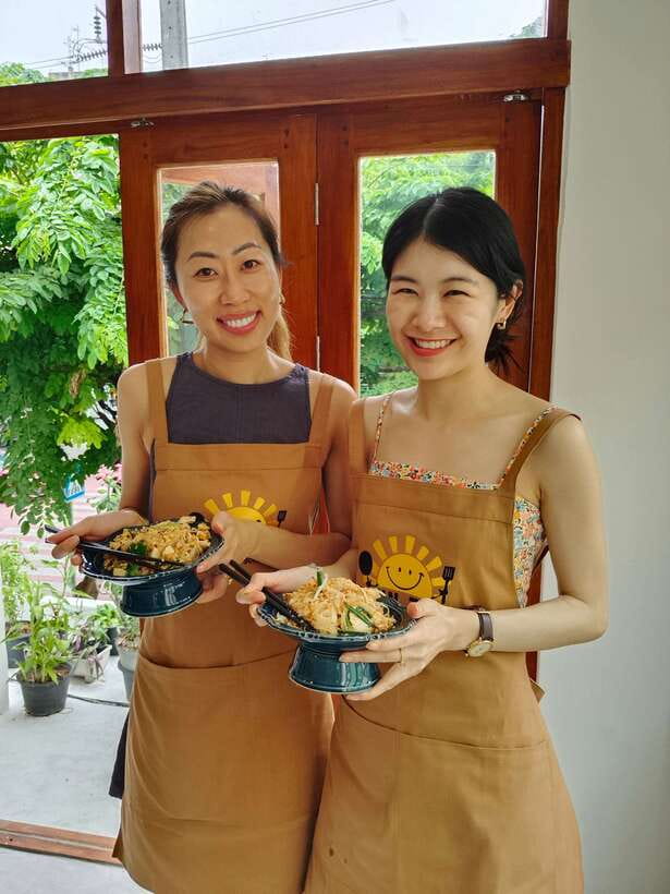 Bangkok: Cooking Class + Tuk Tuk Ride + Market Tour - The menu: Tom Yum, Pad Thai, Massaman, and Mango Sticky Rice