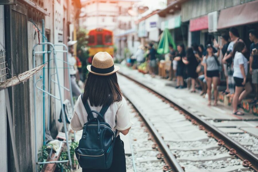 Bangkok: Damnoen Saduak, Train Market & Mahanakhon Day Trip - The long coach ride to the railway markets: mostly scenic, still worth it