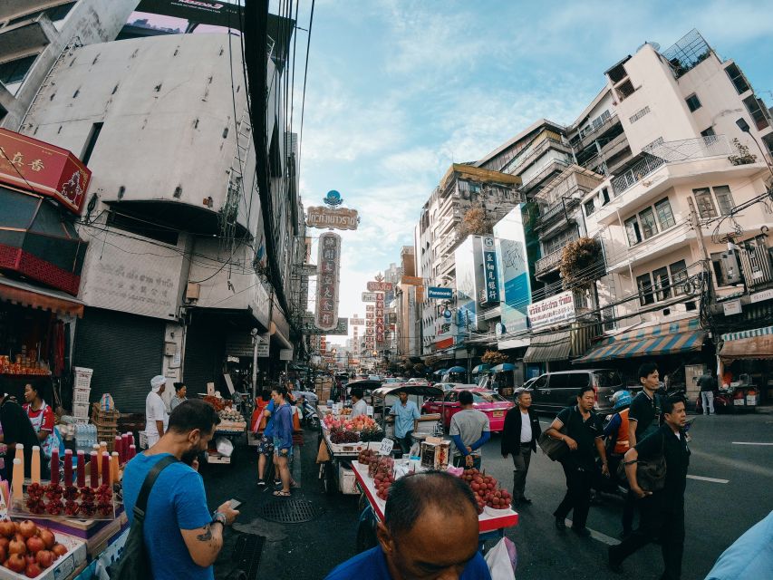 Bangkok: Discover a Taste of Chinatown – 2 Hr Walking Tour - Should You Book This Bangkok Chinatown Food Walk?