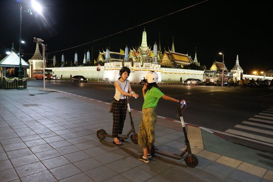 Bangkok: E-Scooter Night Tour with Local Street Food - Why an E-Scooter Night Tour Beats a Slow Walk in Bangkok