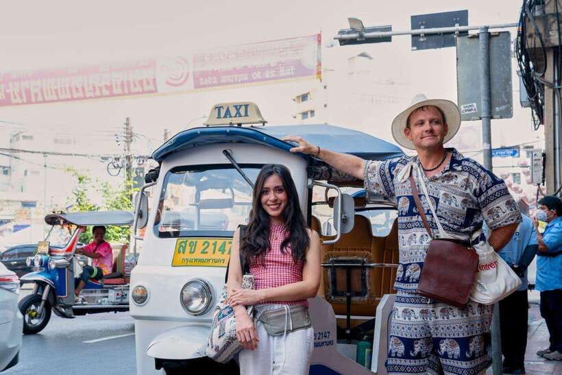 Bangkok Electric Tuk Tuk: Street Food & Markets - Getting there at Sanam Chai MRT and how the 4-hour rhythm works