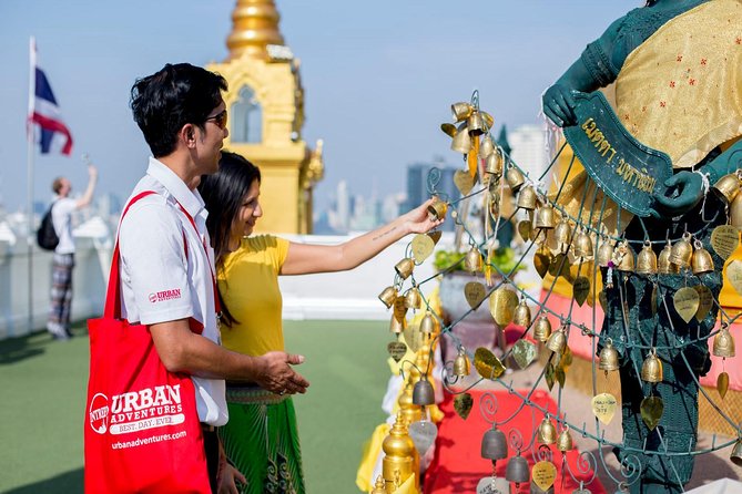 Bangkok Electric Tuk Tuk: Thonburi, Wang Lang & Food Tour - Thon Buri Train Station and the steam-locomotive angle