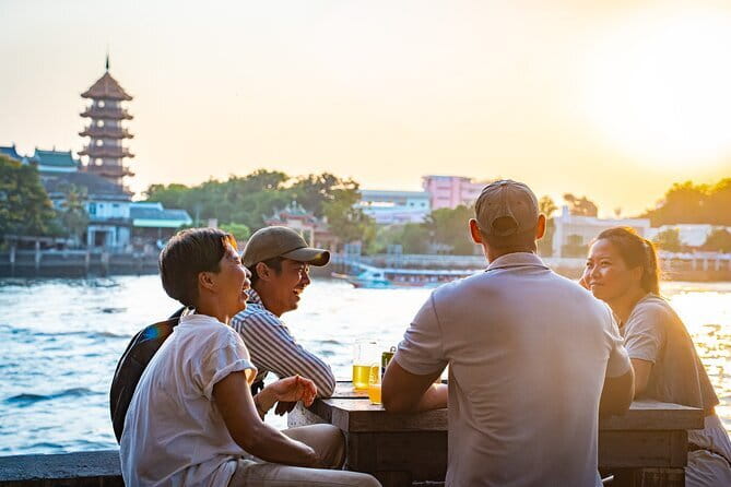 Bangkok Evening Food Tour by Tuktuk - Why this Bangkok evening food tour feels different
