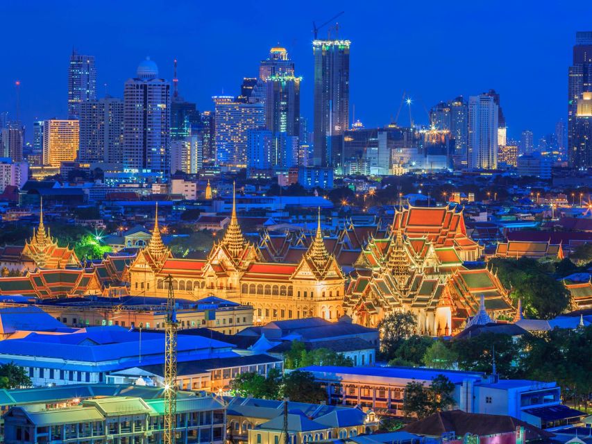 Bangkok: Evening Tour with Wat Arun, Wat Pho & Tuk Tuk Ride - Chinatown free time on Yaowarat Road, where to spend your energy
