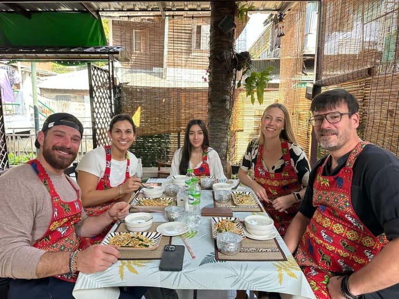 Bangkok: Favourite Thai Flavors Cooking Class by Smart Cook - Key things that make this class worth your time