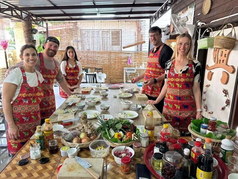 Bangkok: Favourite Thai Flavors Cooking Class by Smart Cook - The ingredient lesson at a Thai family home (what to look for, and why)