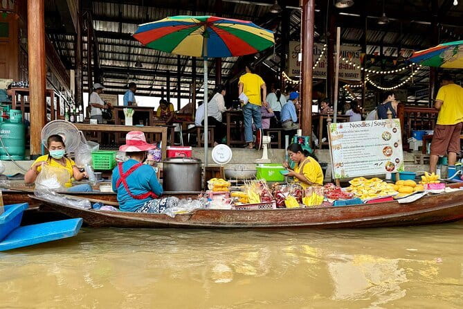 Bangkok: Floating Market & Train Market Discovery - Why this Bangkok day trip works, train and boat together